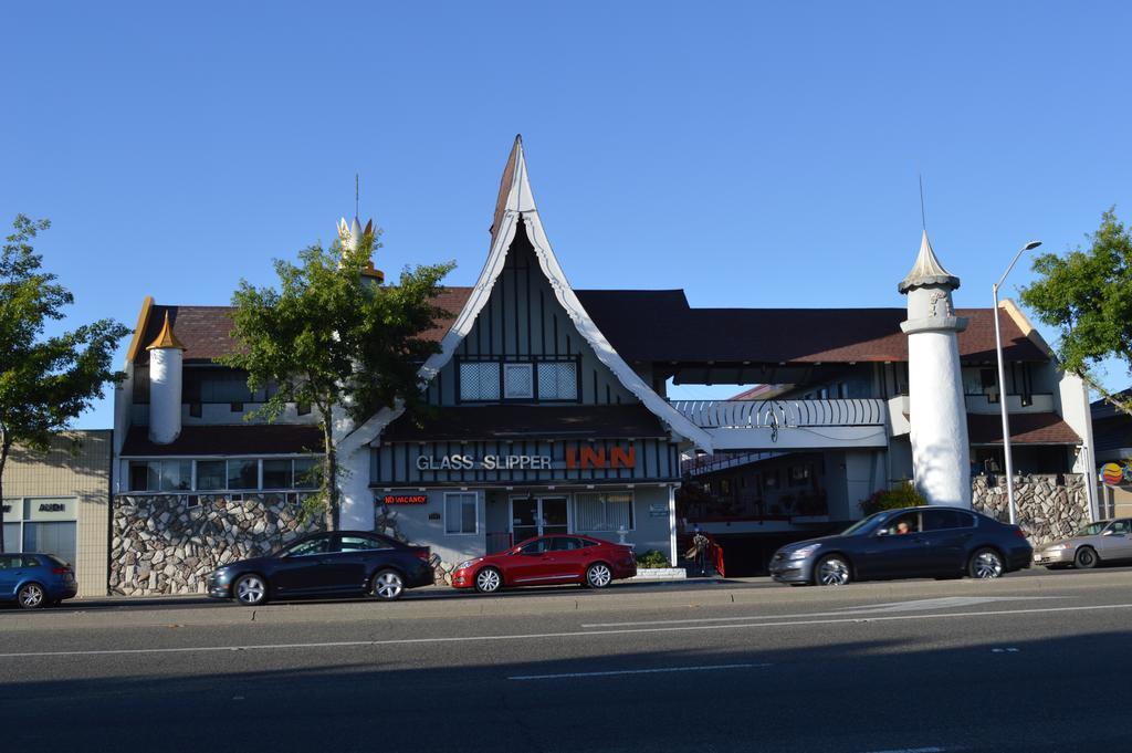 Glass Slipper Inn - Stanford Palo Alto Exterior foto
